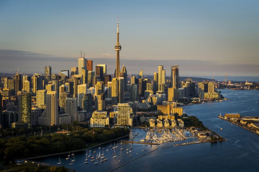 Toronto the most popular Canadian city.